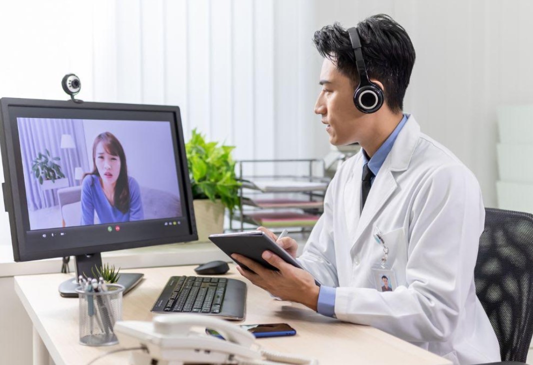 How Telemedicine Moves Forward in a Post-COVID World How Telemedicine Moves Forward in a Post-COVID World